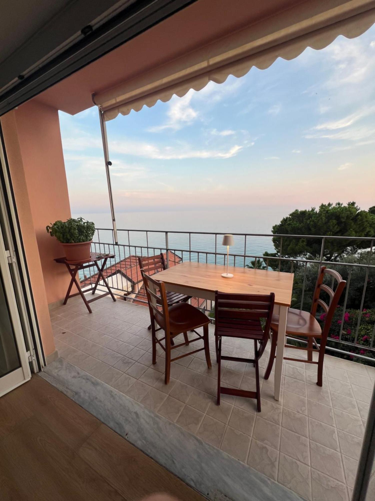 La Casa Alle Calandre Ventimiglia Dış mekan fotoğraf